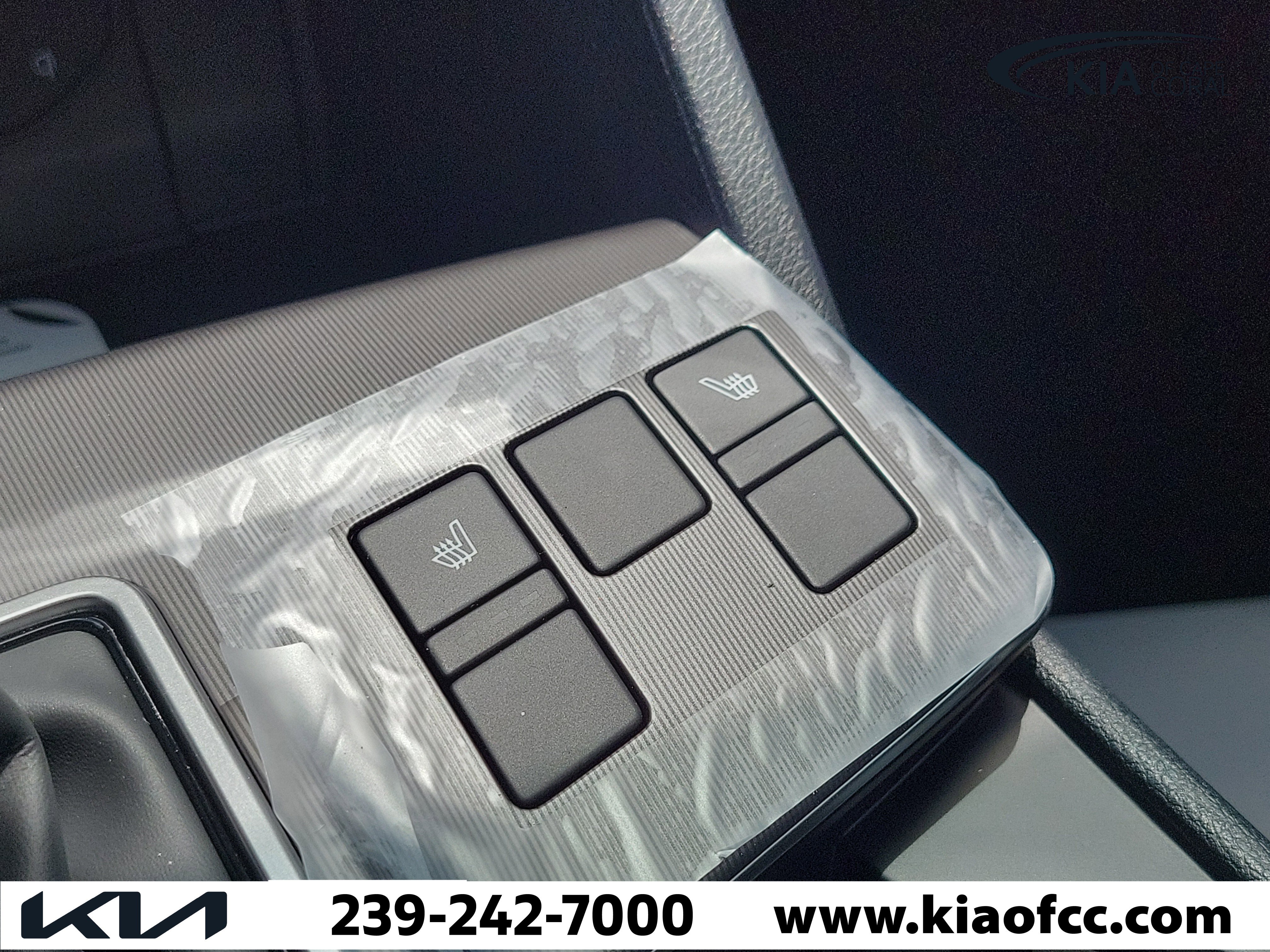 New 2026 Kia Sportage EX image 28