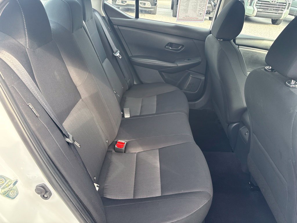 Used 2025 Nissan Sentra SV w/ All-Weather Package FWD image 32