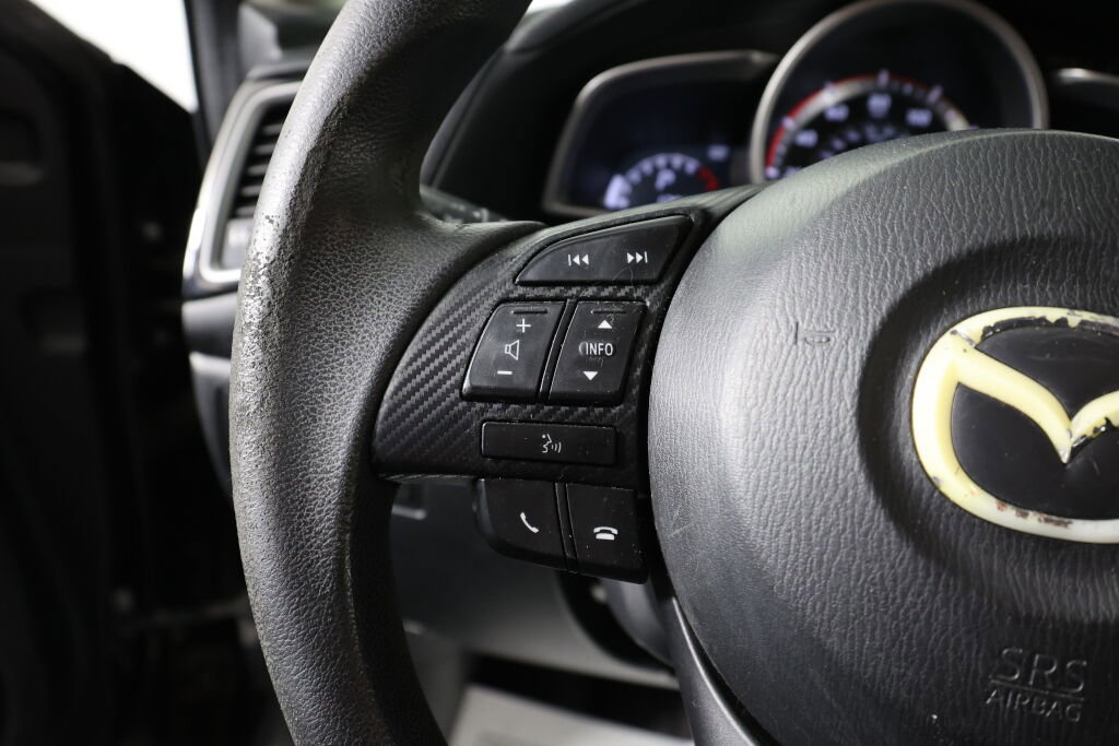 Used 2014 MAZDA MAZDA3 i Sport FWD image 31