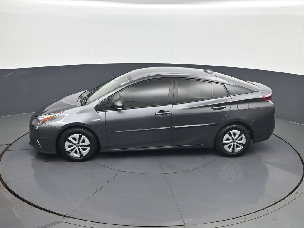 Used 2017 Toyota Prius Two FWD image 21