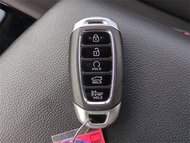 Certified 2023 Hyundai Elantra Blue image 27