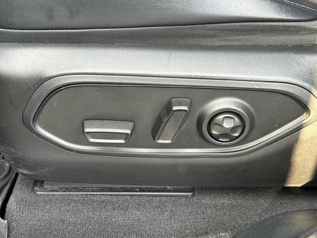 Used 2022 Jeep Grand Cherokee Trailhawk AWD/4WD image 17