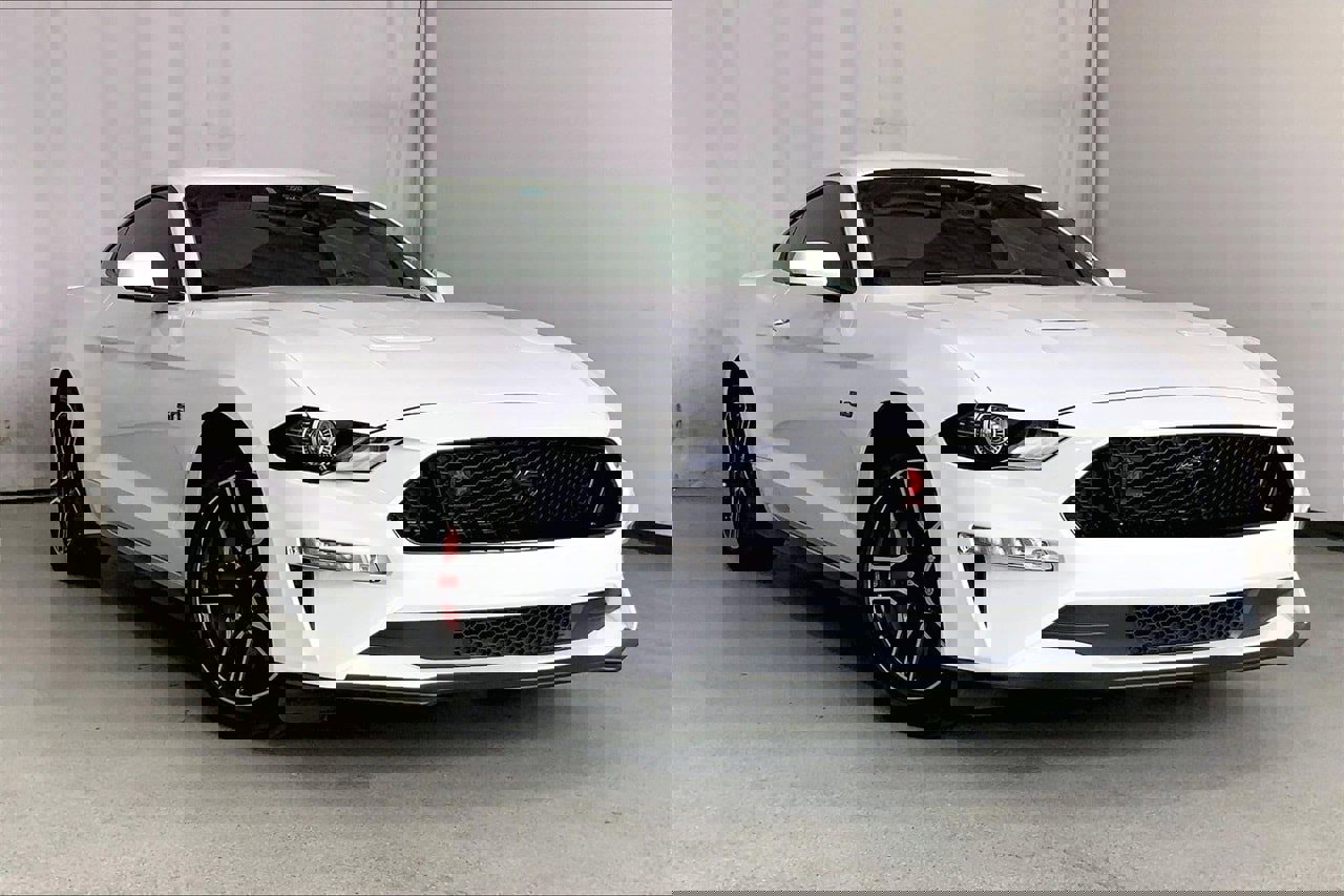 Used 2022 Ford Mustang GT image 1