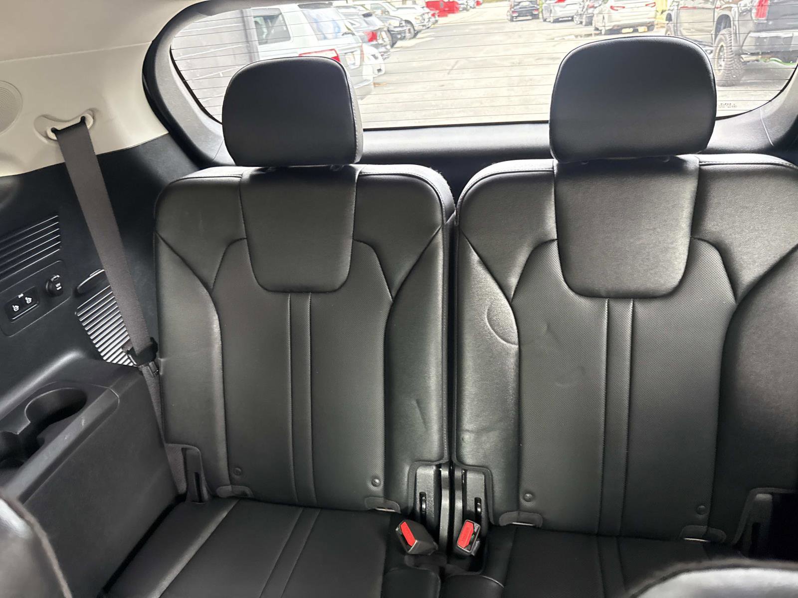 Used 2022 Kia Sorento SX Prestige image 16