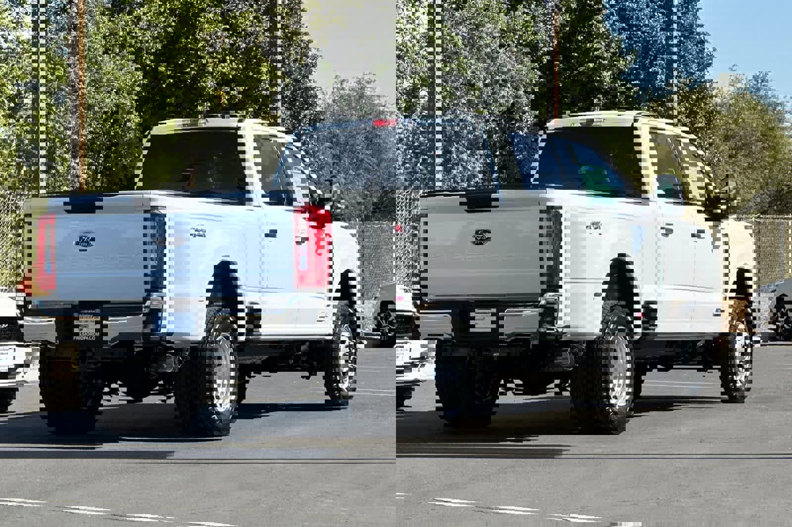 New 2026 Ford F350 XLT image 2