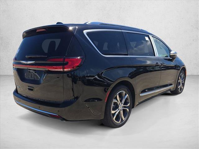 New 2026 Chrysler Pacifica Pinnacle FWD image 2