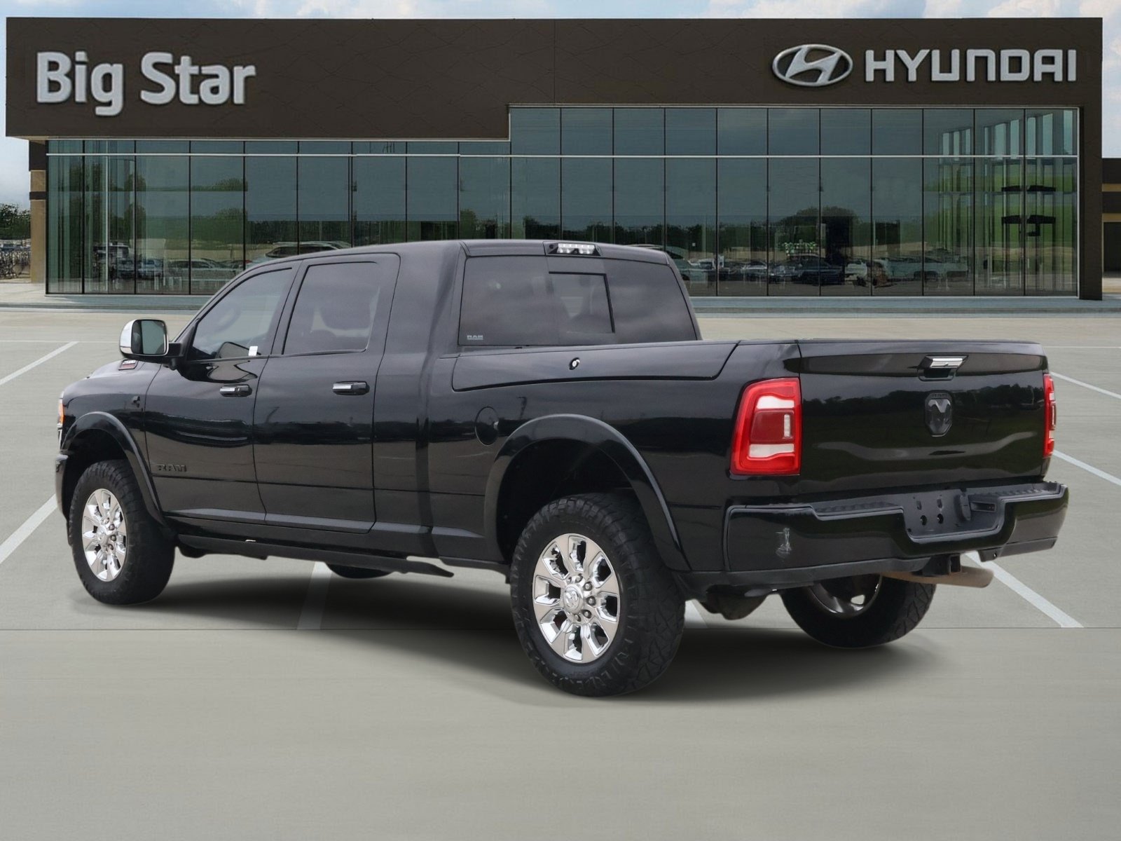 Used 2020 RAM 2500 Limited AWD/4WD image 3