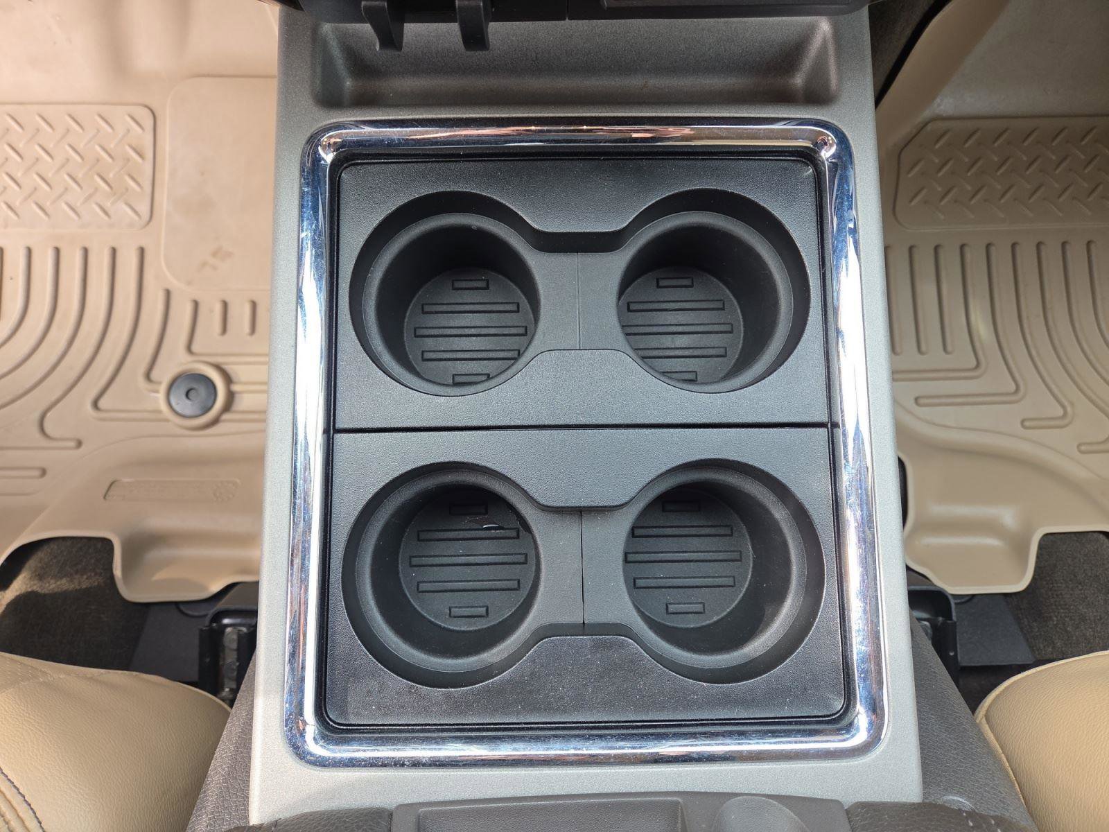 Used 2016 Ford F350 Lariat image 26