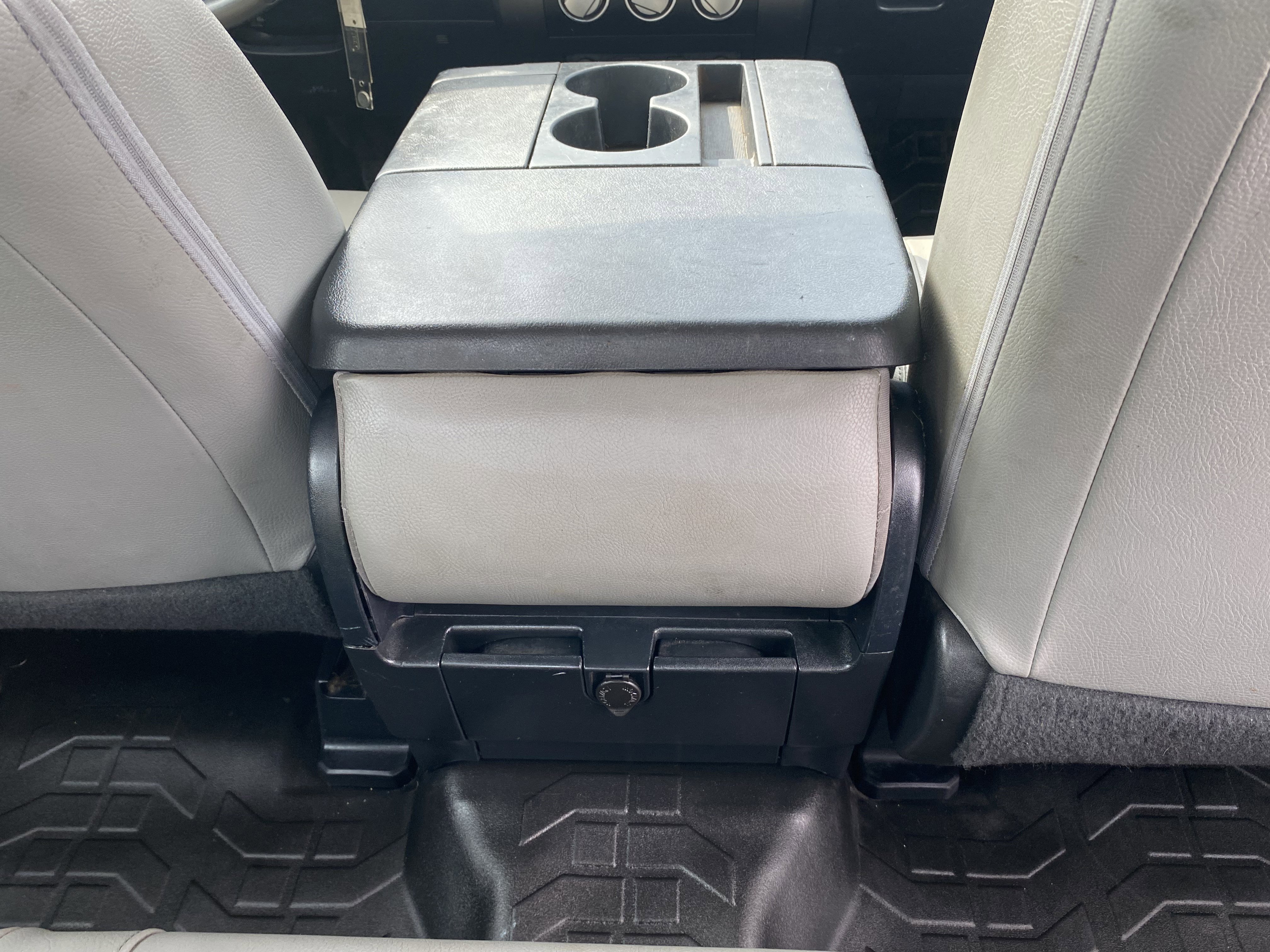Used 2017 Toyota Tundra SR image 18
