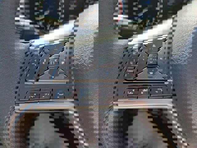 Used 2025 Nissan Altima 2.5 SV image 18