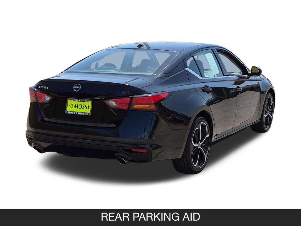 Used 2025 Nissan Altima 2.5 SR FWD image 9