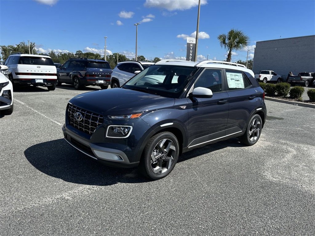New 2025 Hyundai Venue Limited image 15