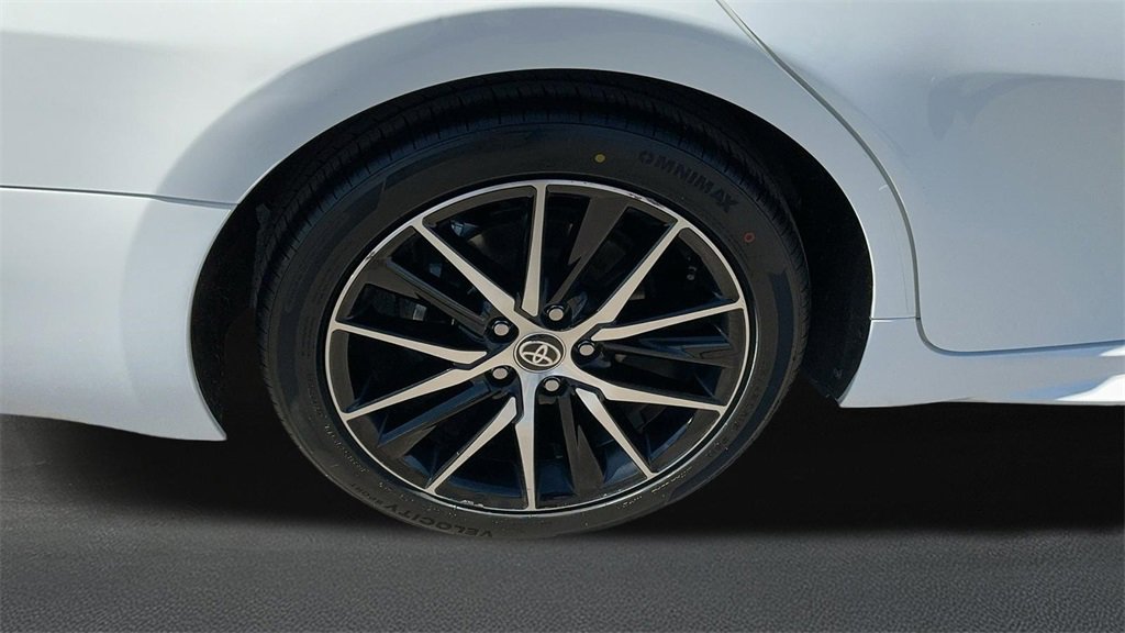 Used 2024 Toyota Camry SE w/ Audio Upgrade Package image 17