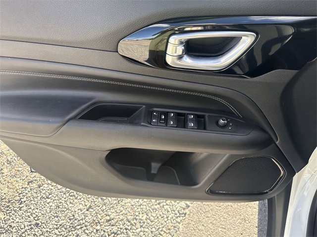 Used 2022 Jeep Compass Altitude image 13