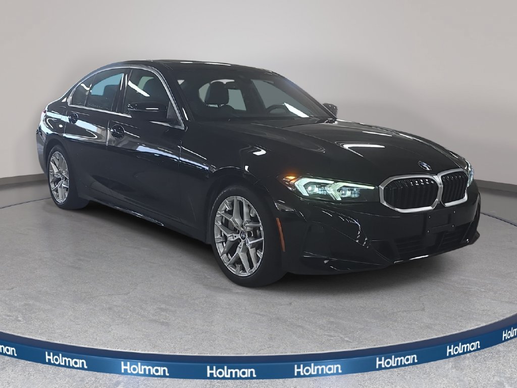 Certified 2026 BMW 330i Sedan RWD image 3