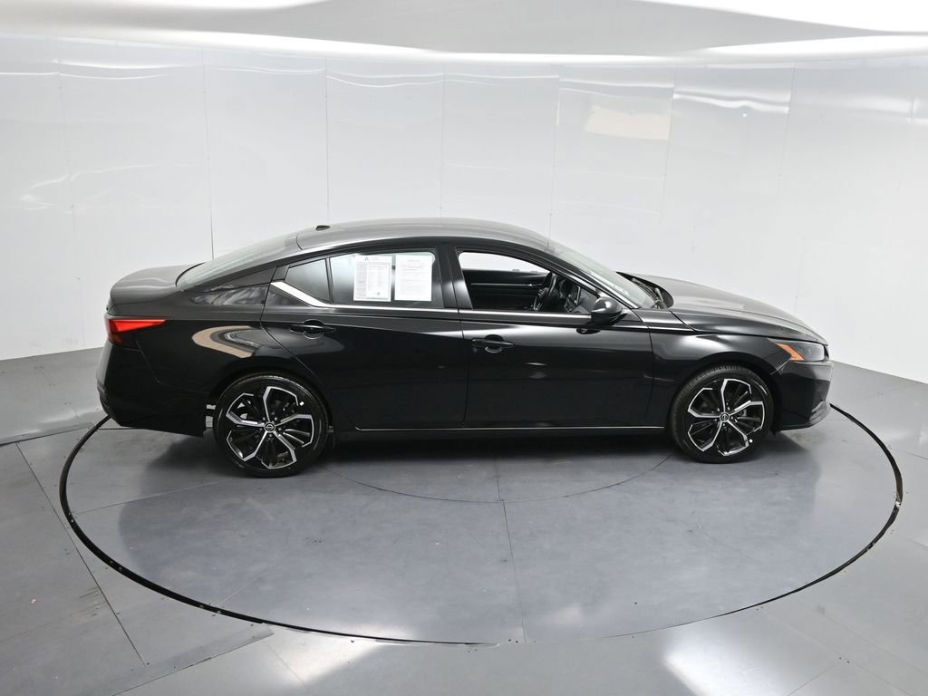 Used 2023 Nissan Altima 2.5 SR image 64