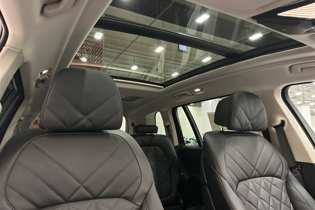 Used 2026 BMW X7 xDrive40i AWD/4WD image 20