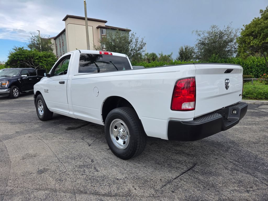 Used 2018 RAM 1500 Express RWD image 13