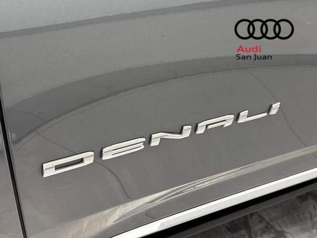 Used 2022 GMC Yukon XL Denali image 17