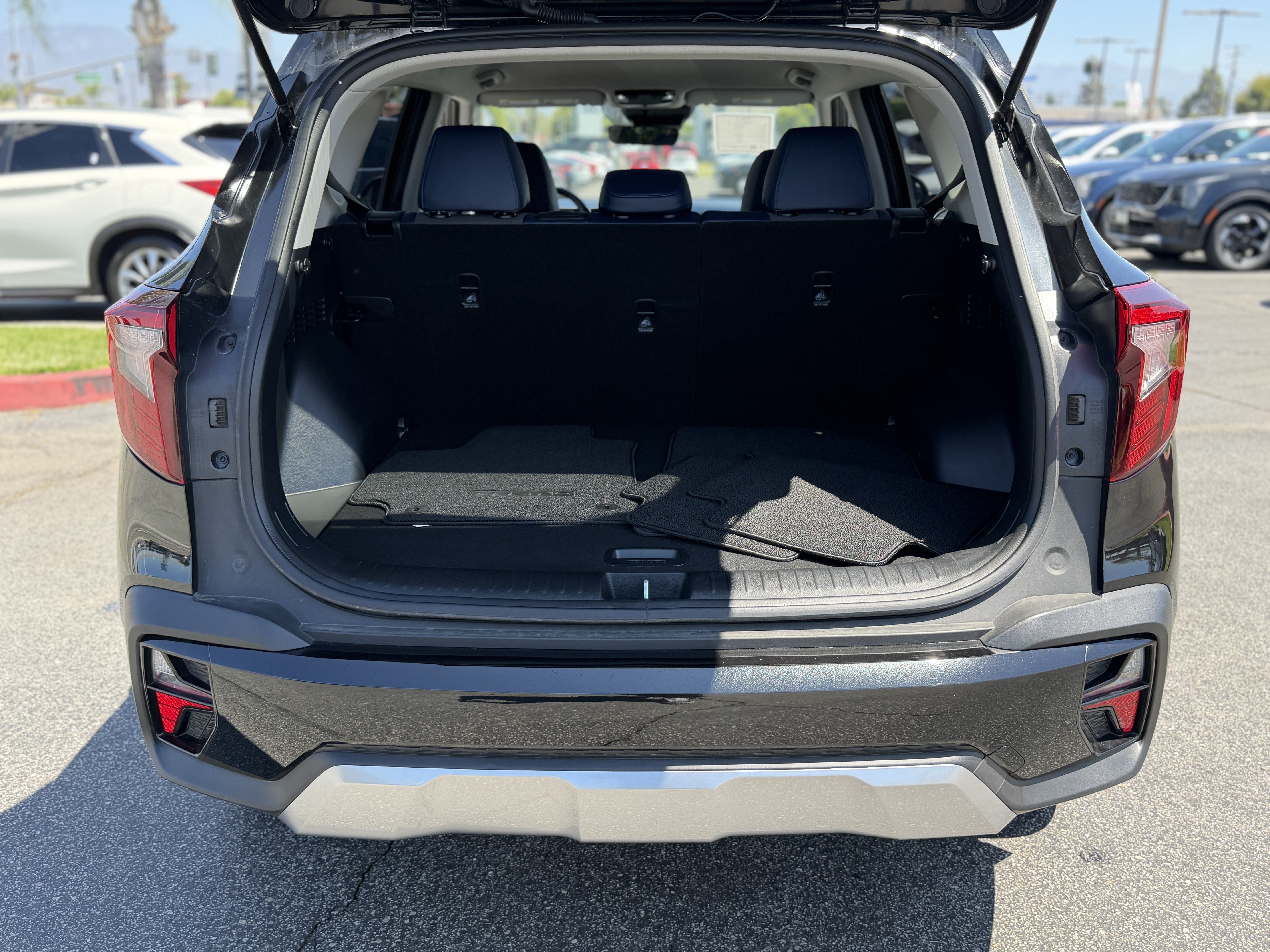 Certified 2025 Kia Seltos S AWD/4WD image 10
