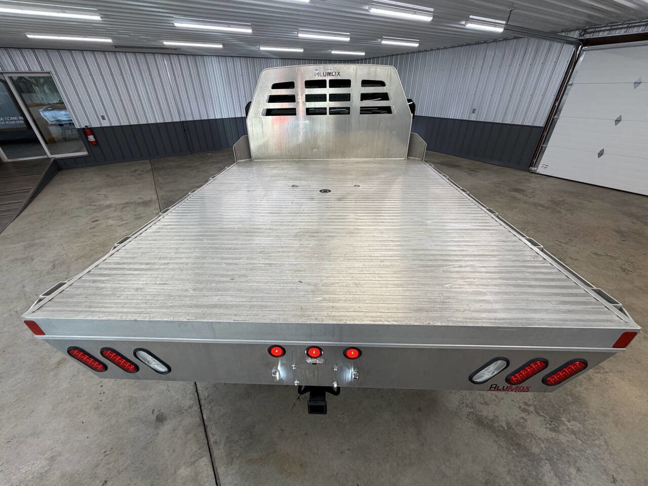 Used 2021 Ford F550 4x4 Regular Cab Super Duty image 12