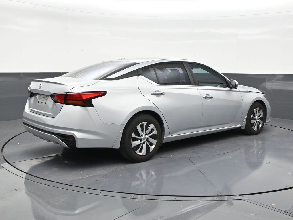 Used 2019 Nissan Altima 2.5 S FWD image 5