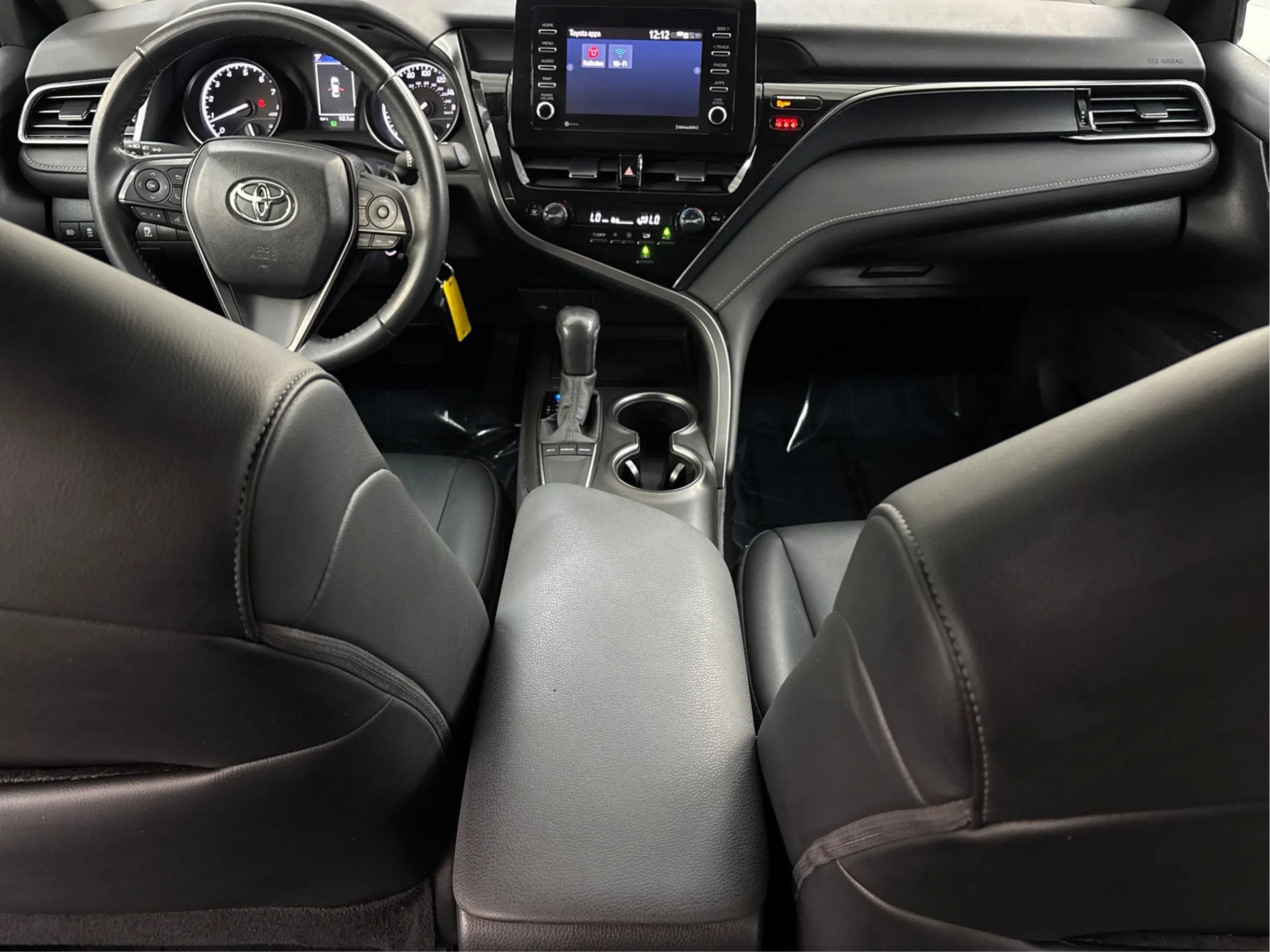 Used 2024 Toyota Camry SE FWD image 22