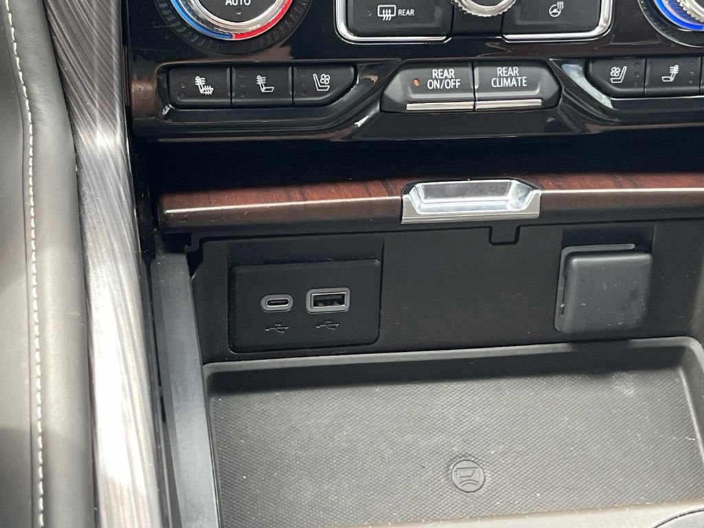 Used 2023 GMC Yukon Denali Ultimate w/ LPO, Floor Liner Package image 38