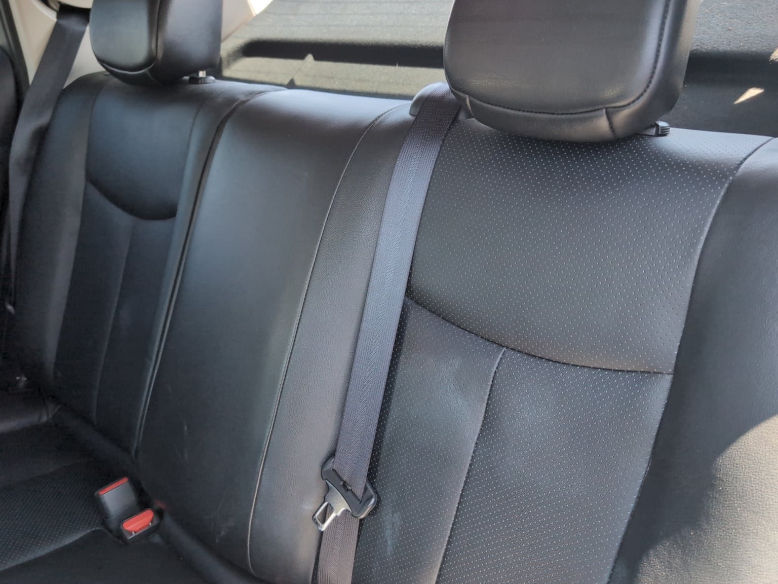 Used 2013 Nissan Leaf SL w/ Premium Pkg FWD image 16