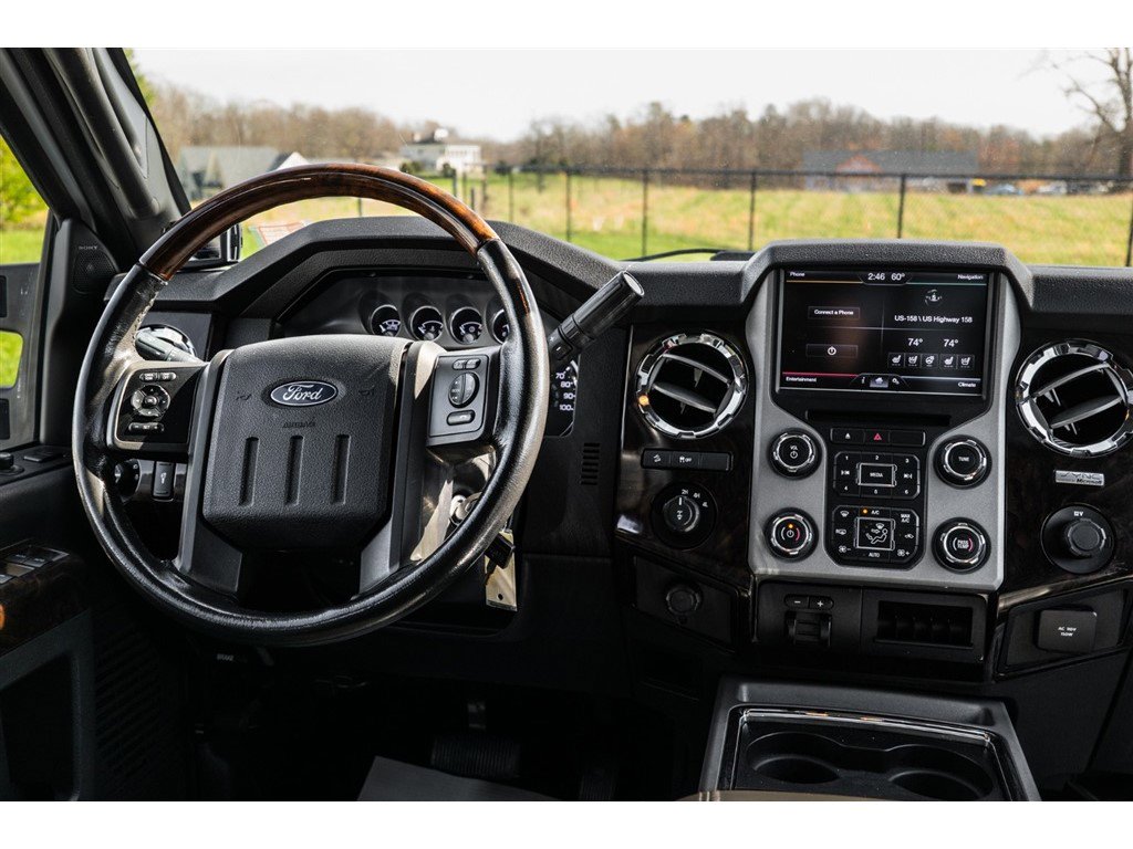 Used 2013 Ford F350 Platinum w/ FX4 Off Road Pkg AWD/4WD image 35