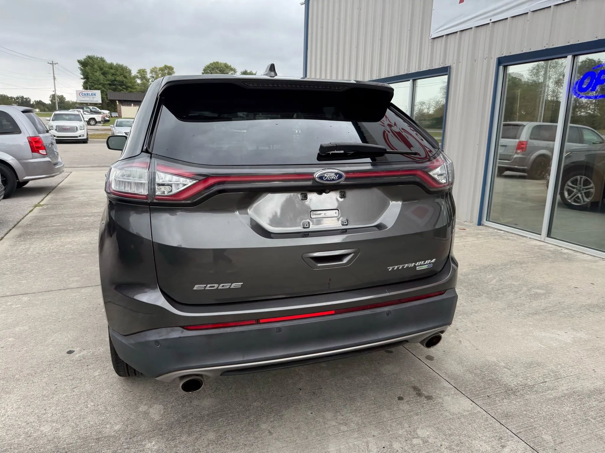 Used 2017 Ford Edge Titanium w/ Equipment Group 301A image 29