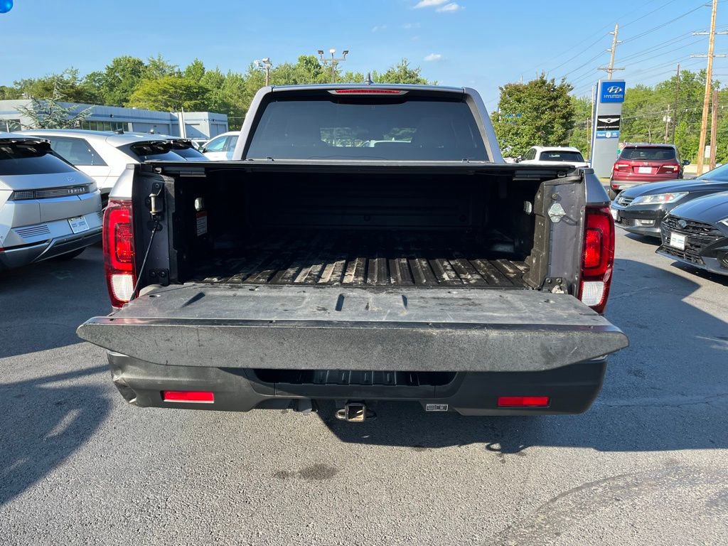 Used 2020 Honda Ridgeline Sport image 11