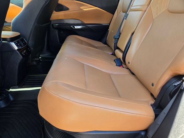 Used 2023 Lexus RX 350h w/ Accessory Package (Z1) AWD/4WD image 11