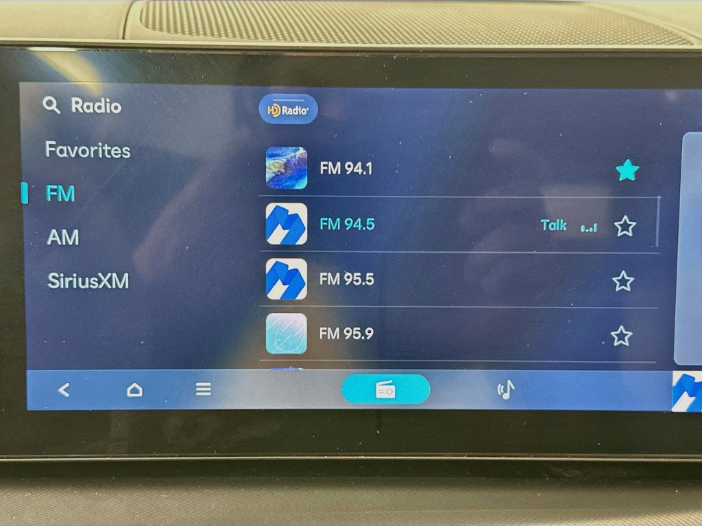 Used 2026 Hyundai Santa Fe SEL FWD image 17