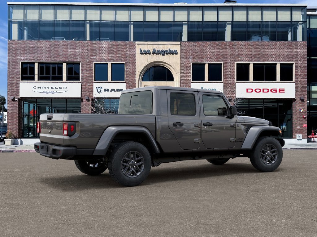New 2026 Jeep Gladiator Sport AWD/4WD image 4