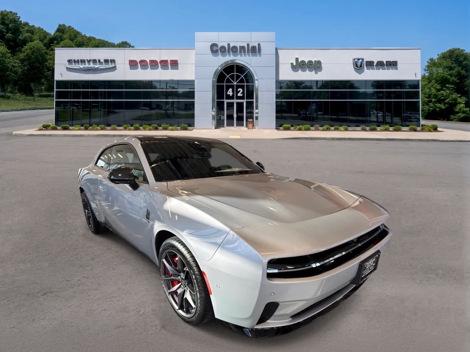 Used 2024 Dodge Charger Daytona Scat Pack w/ Plus Group AWD/4WD image 8