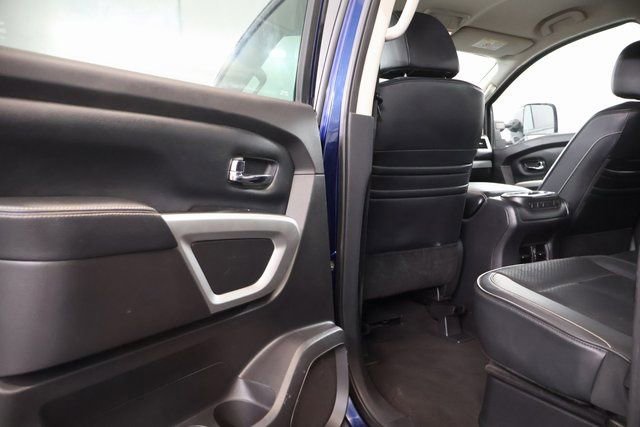 Used 2018 Nissan Titan PRO-4X image 23