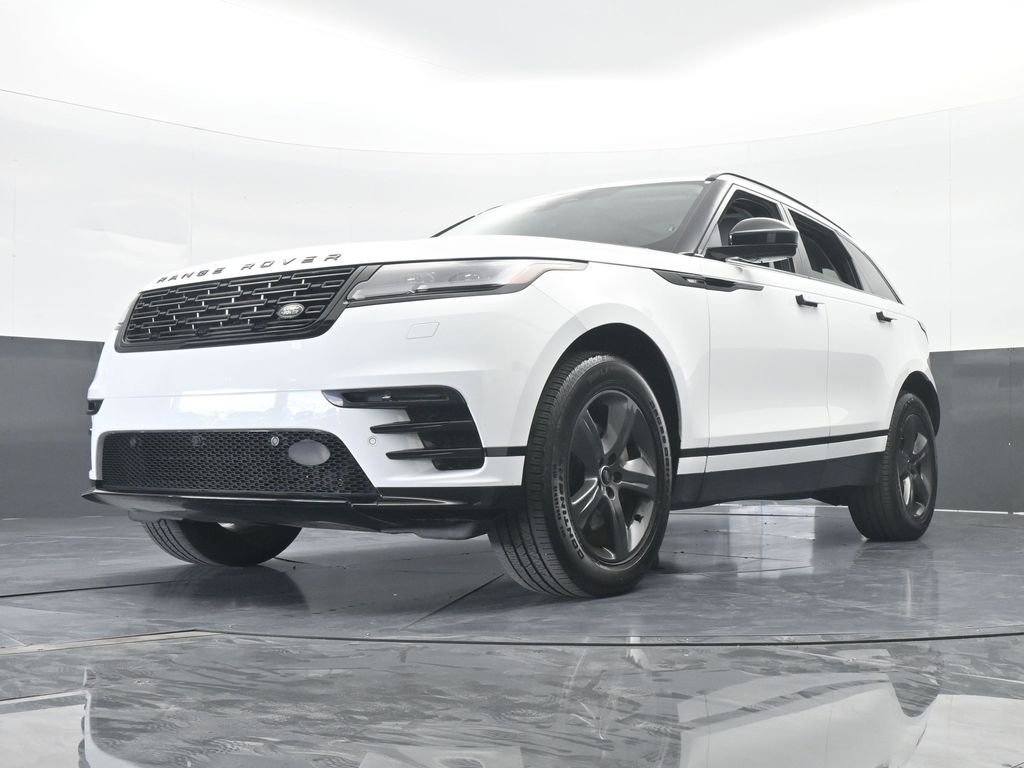 Used 2025 Land Rover Range Rover Velar Dynamic SE image 56