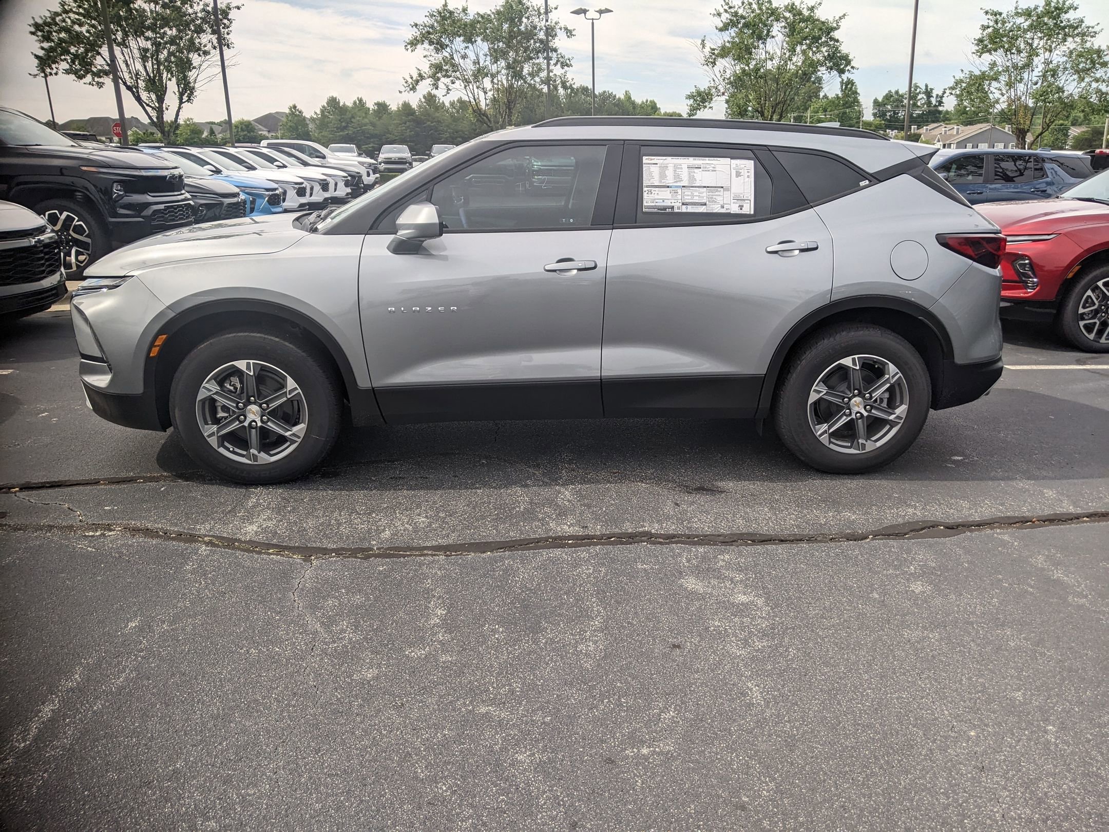 New 2025 Chevrolet Blazer LT w/ Convenience Package image 5
