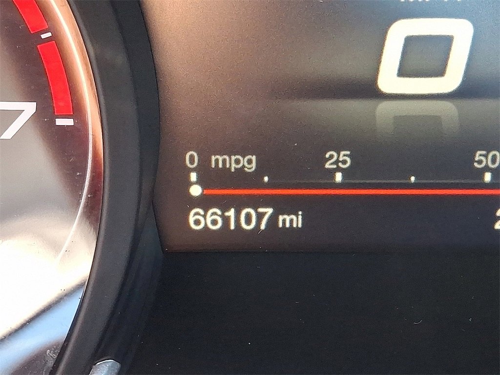 Used 2018 Alfa Romeo Giulia AWD image 16