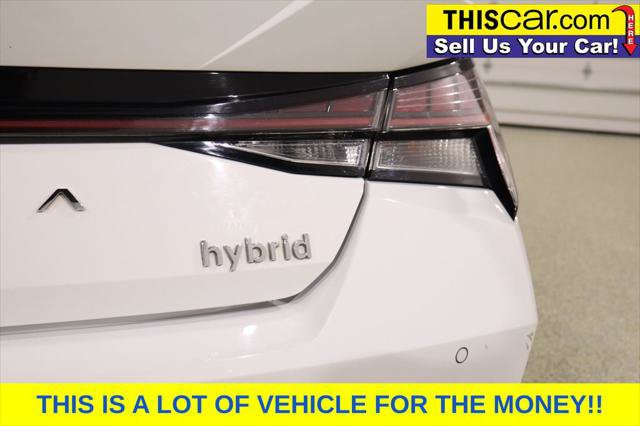 Used 2022 Hyundai Elantra Limited FWD image 13