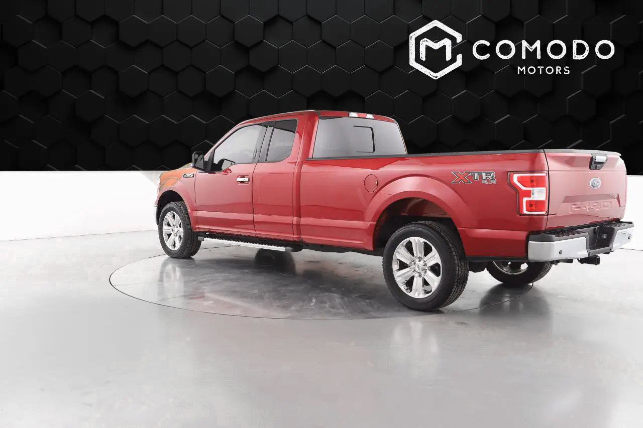 Used 2018 Ford F150 XLT w/ Equipment Group 302A Luxury image 4