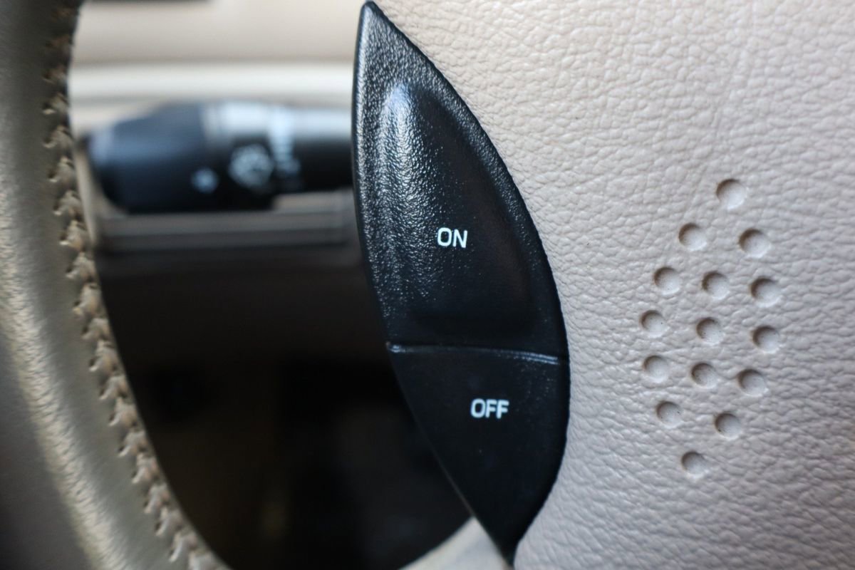 Used 1999 Ford Mustang Cobra image 25