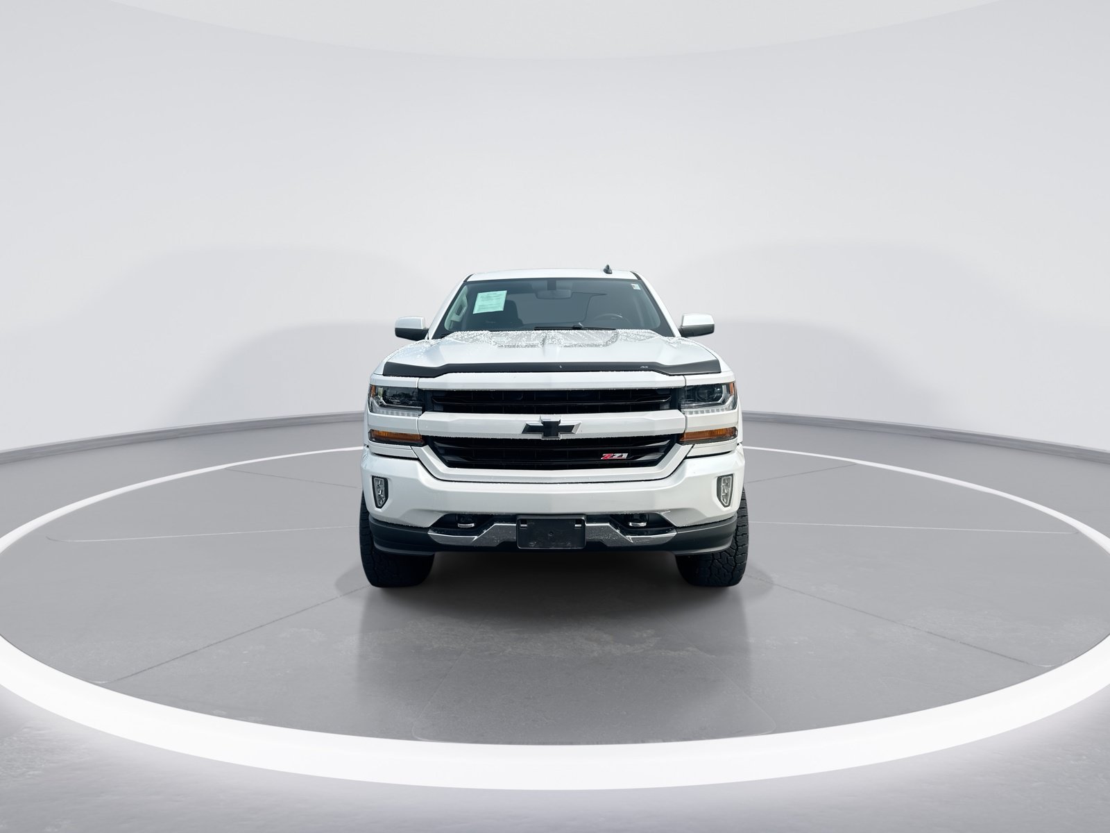 Used 2017 Chevrolet Silverado 1500 LT w/ All Star Edition AWD/4WD image 3