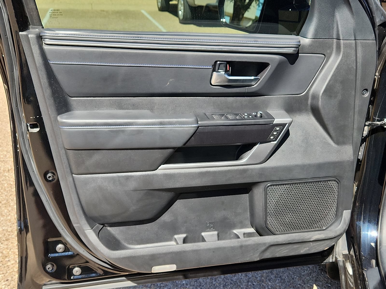 Used 2024 Toyota Sequoia Platinum AWD/4WD image 14