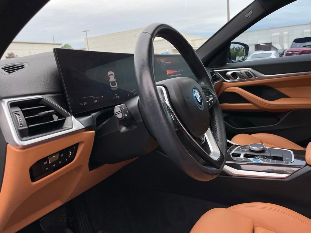 Used 2023 BMW i4 eDrive40 w/ Premium Package RWD image 28