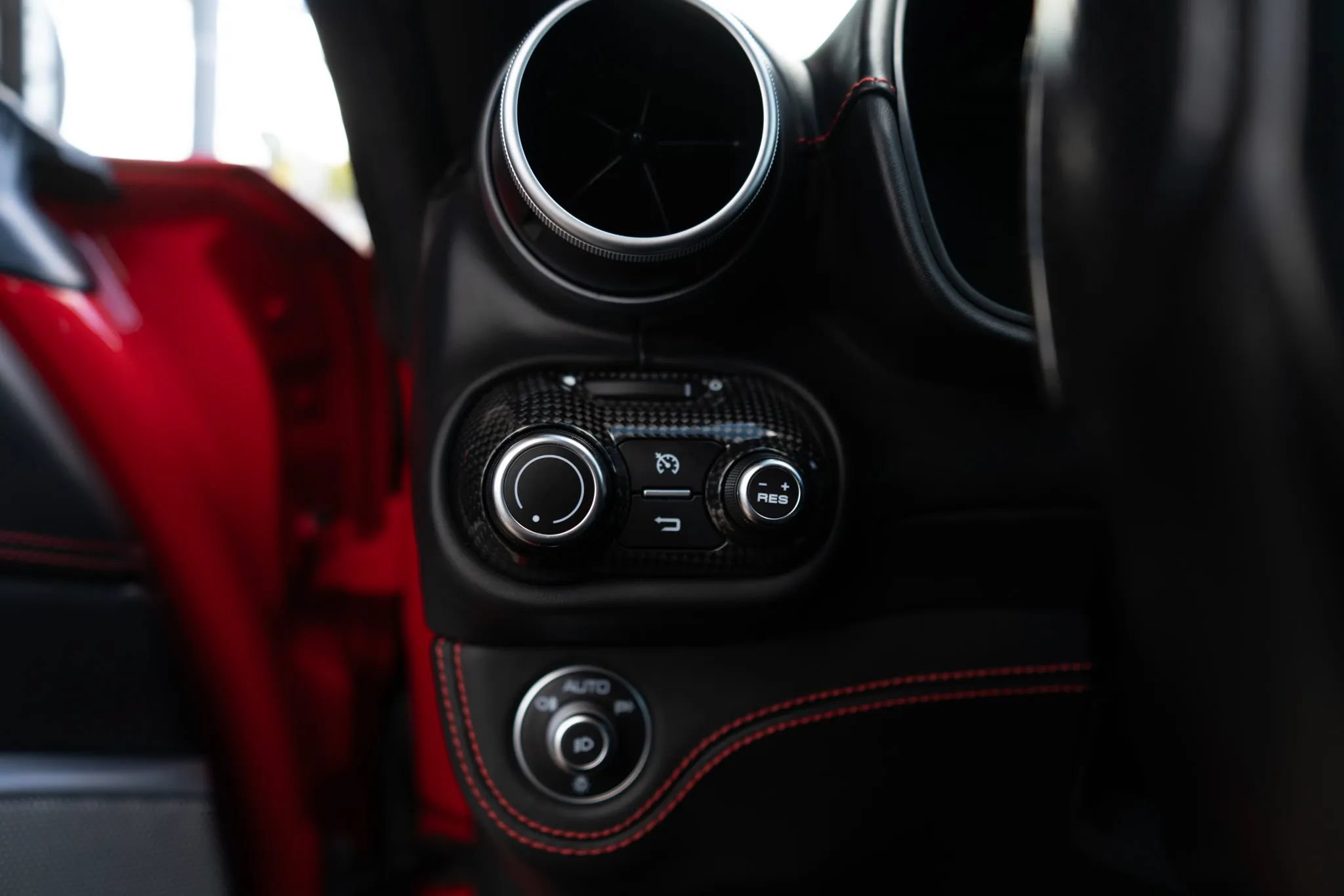 Used 2023 Ferrari Portofino M RWD image 70