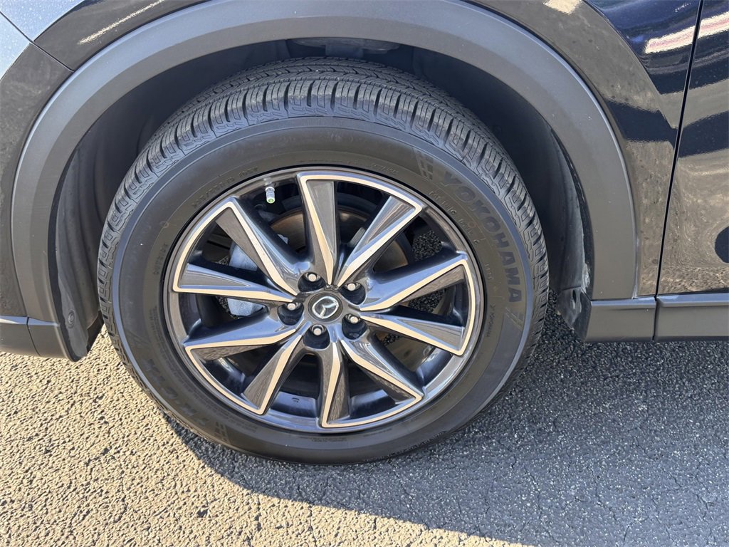 Used 2018 MAZDA CX-5 Touring image 9