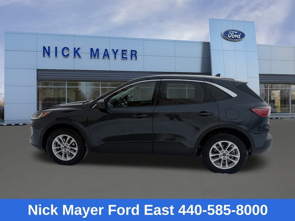 Used 2022 Ford Escape SE image 4