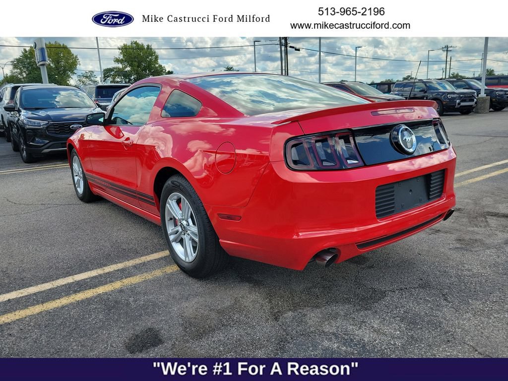 Used 2013 Ford Mustang Coupe RWD image 3